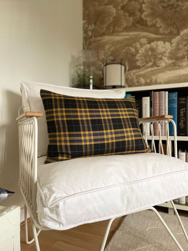 Coussin London Paddington en tartan écossais ultra doux jaune