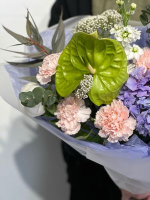 Букет необычных цветов Лоо