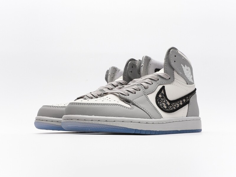 Air Jordon 1 DIOR (20% 0ff)