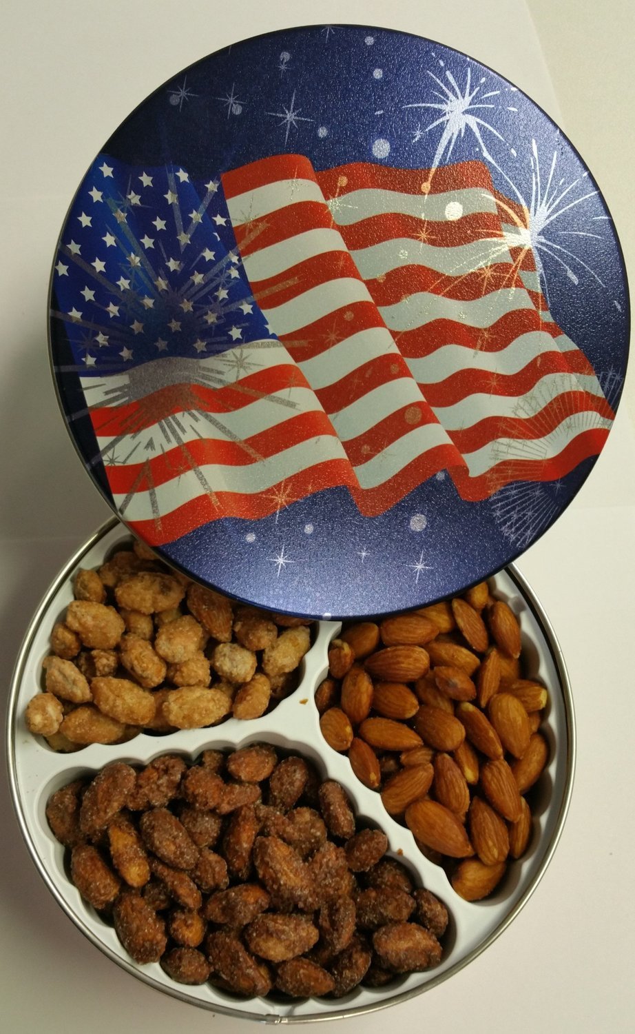 2 lb American Flag Tin