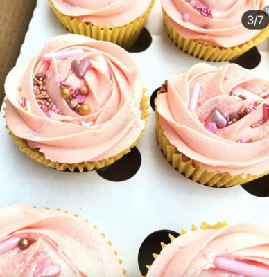 Pretty in pink cupcakes- Vanilla