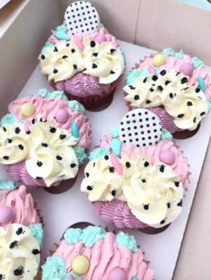 Polka dot cupcakes