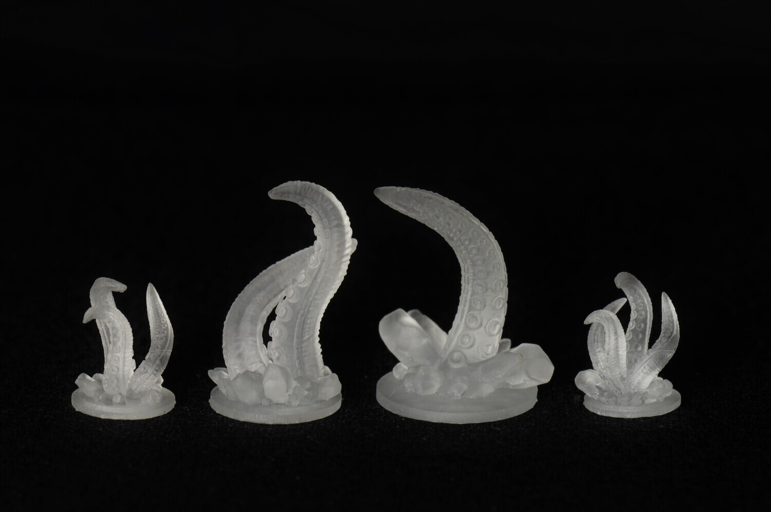 Tentacle Inclusions for Dice
