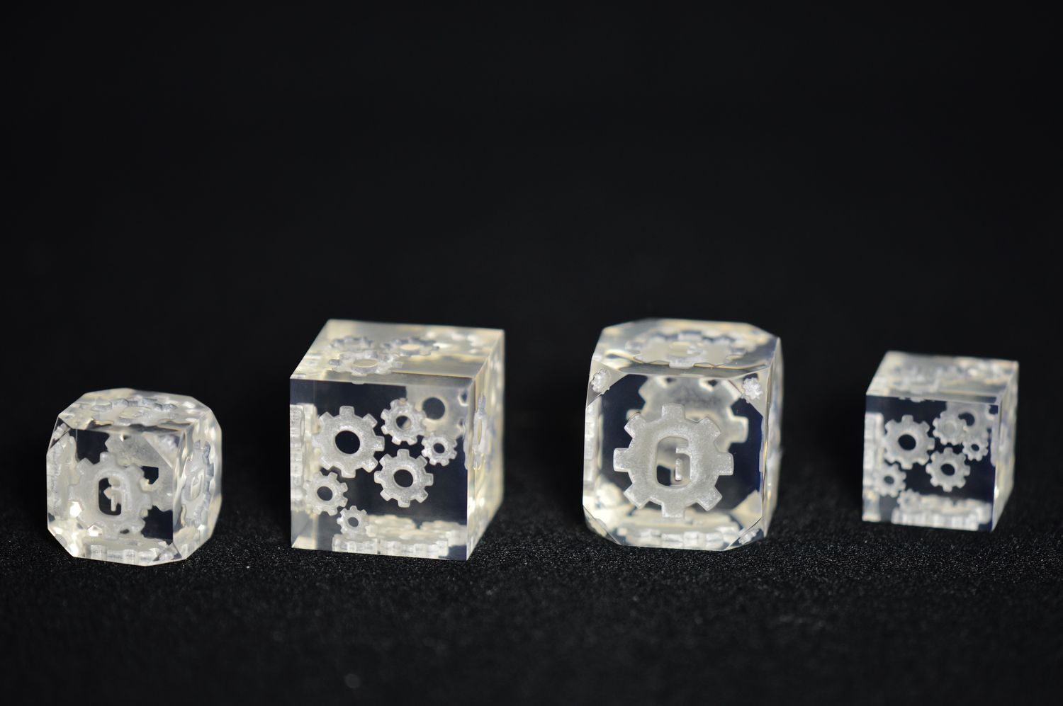 Fully Polished - Artificer - Steam Punk D6&#39;s - Gilded