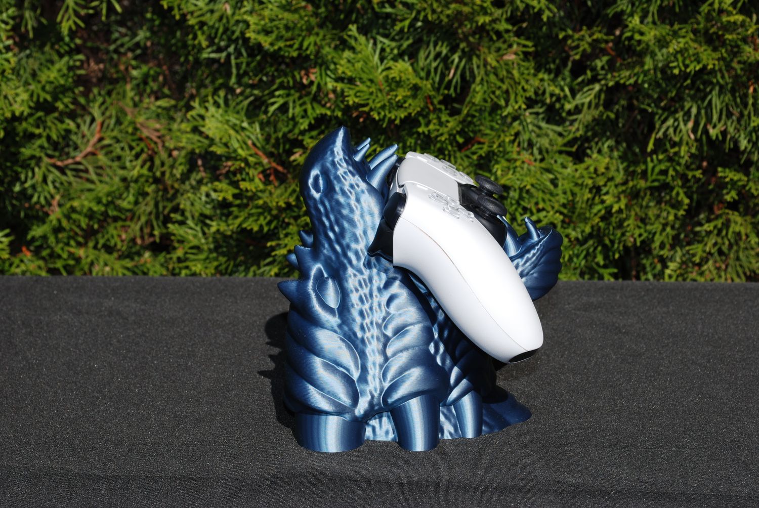 Dragon Controller Holder
