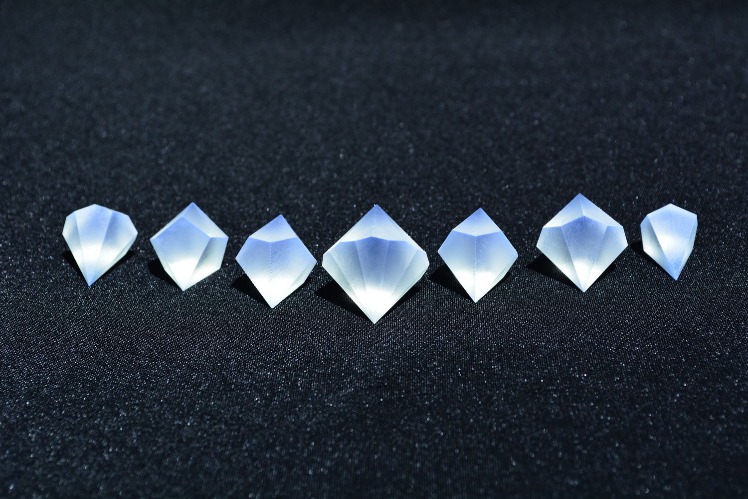 Kite Shapes - Blanks, Geodes and Hollows - 7 Piece Set