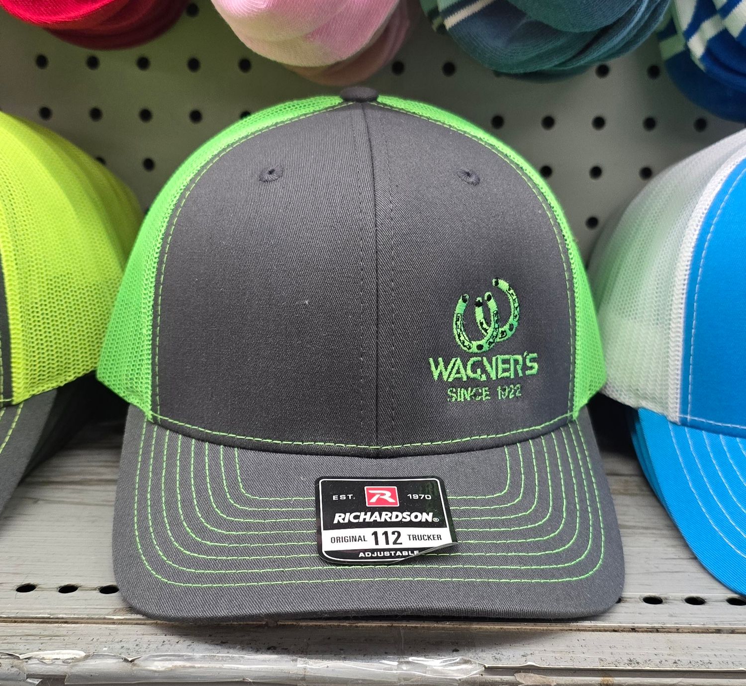 Horseshoe &quot;W&quot;  Trucker Cap Neon
