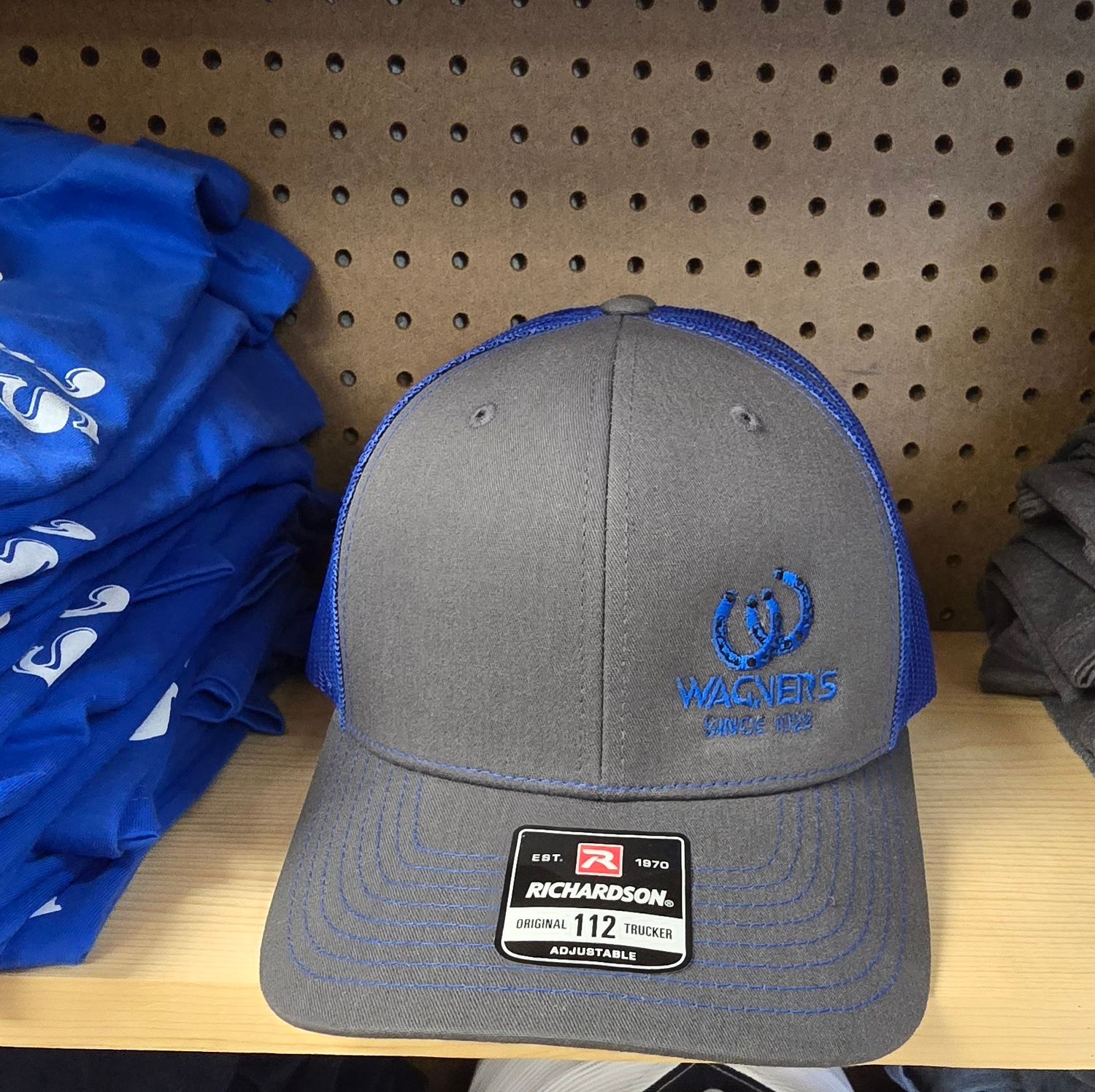 Horseshoe &quot;W&quot; Trucker Cap Grey/Royal