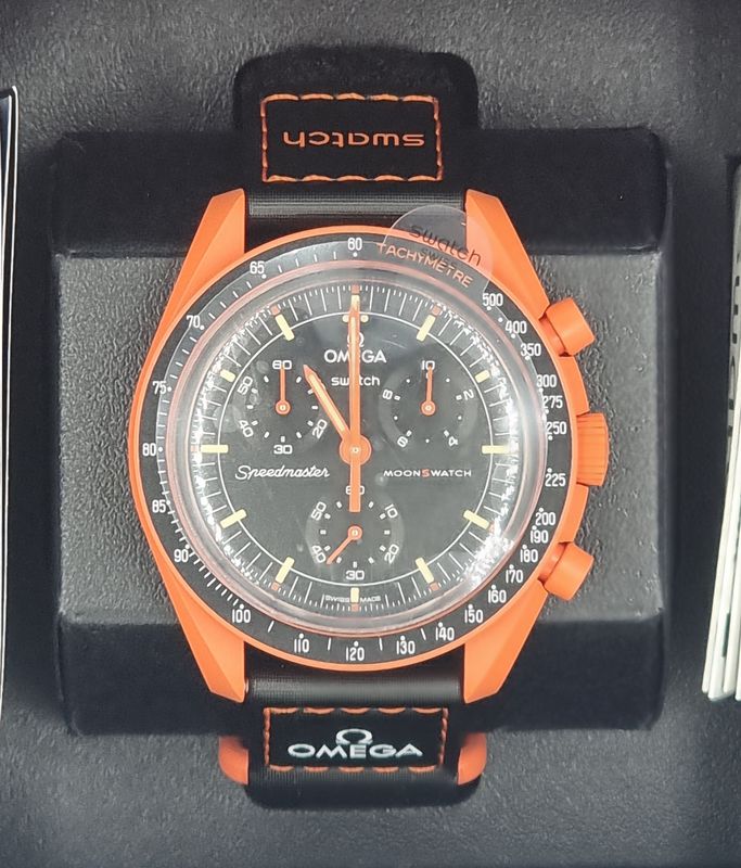 swatch x  omega bioceramic moonswatch mission on earth- lava