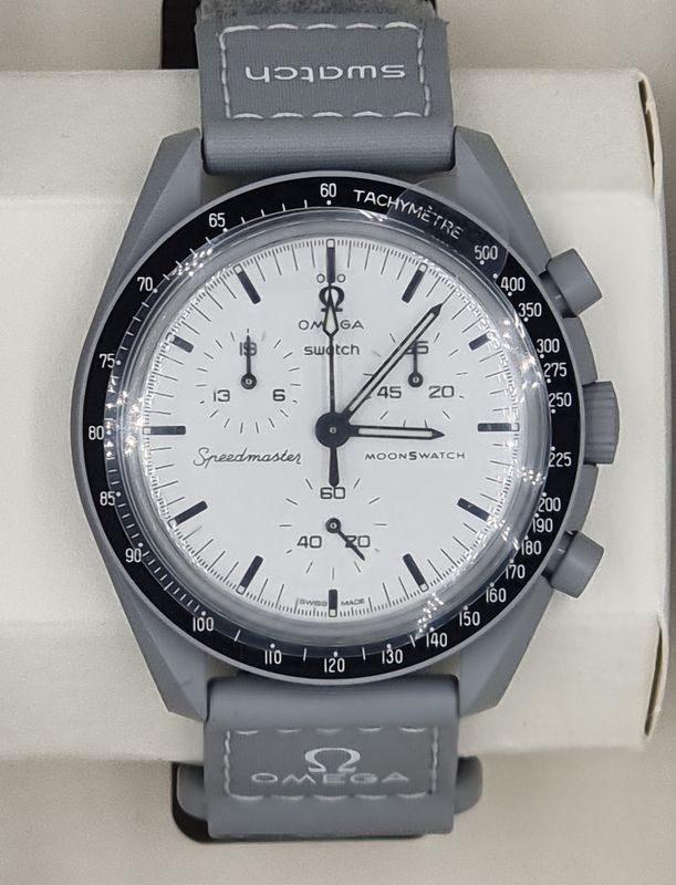 swatch x omega bioceramic moonswatch 1965