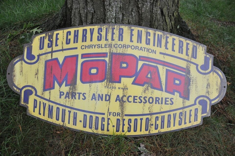 Retro MOPAR sign