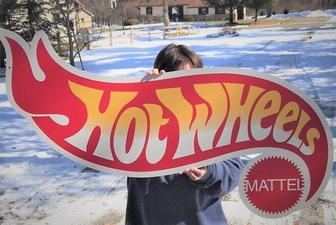 HOT WHEELS sign