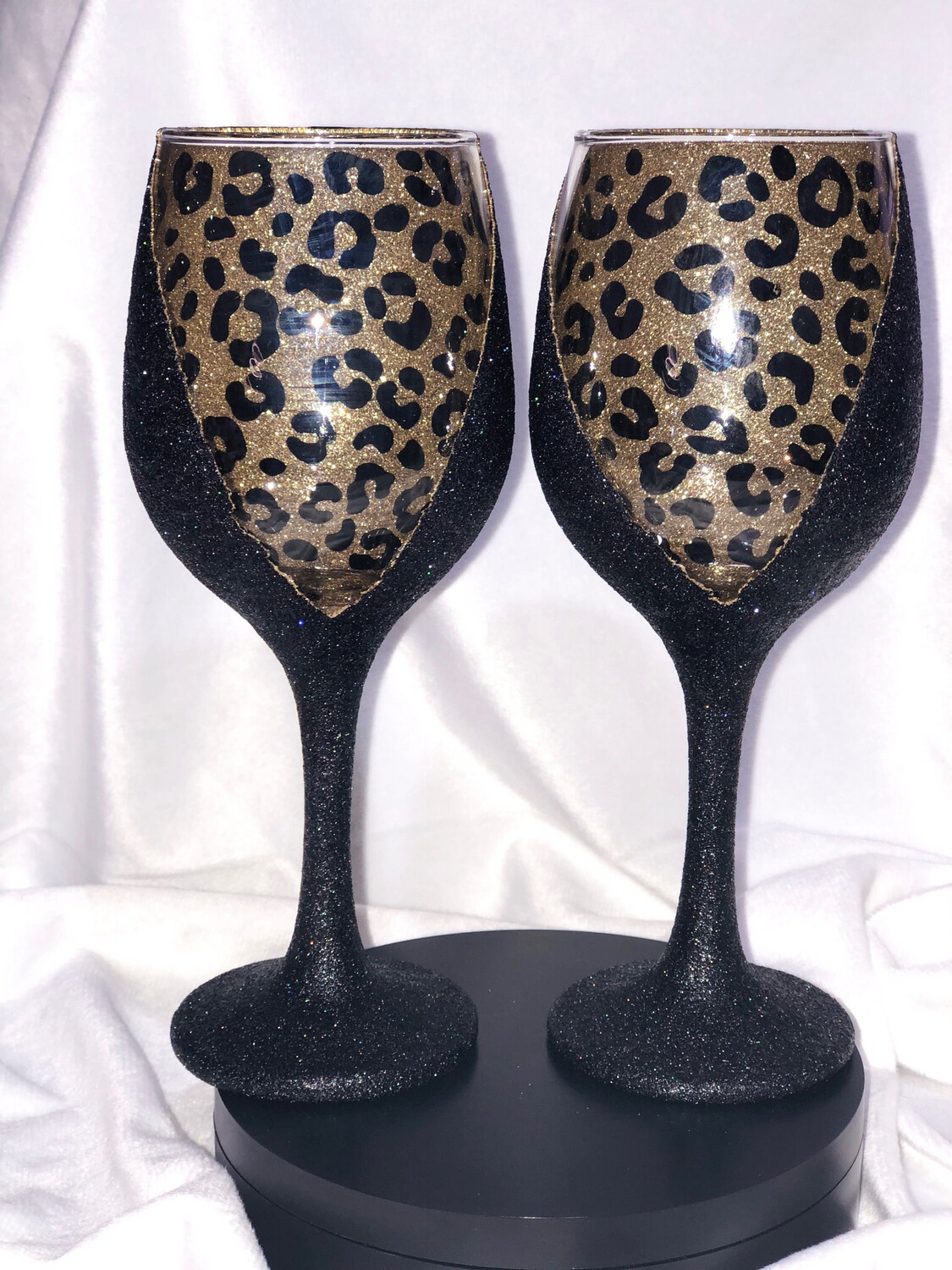 Leopard Rosette Wine Glasses