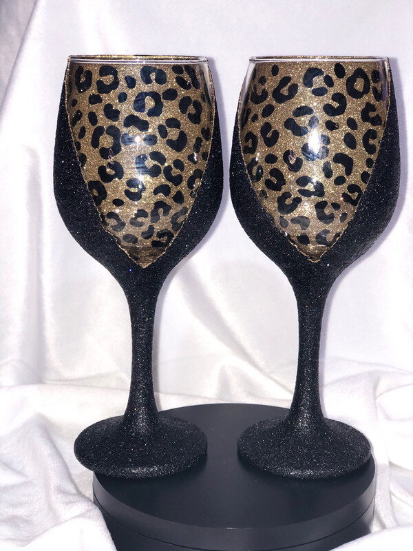 Leopard Rosette Wine Glasses