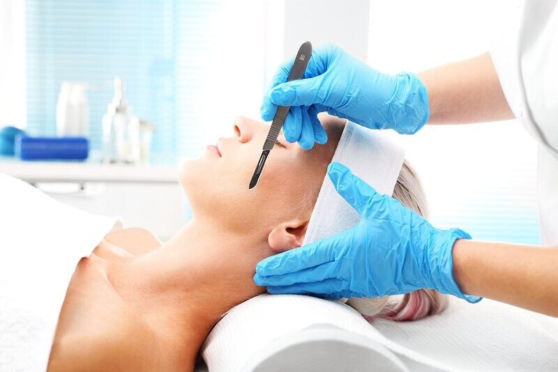 Dermaplaning