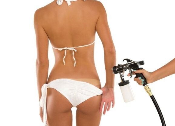 Spray tanning