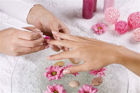 Manicure (luxury)