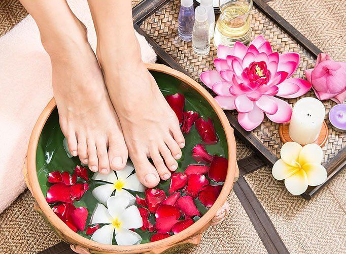 Pedicure (luxury)