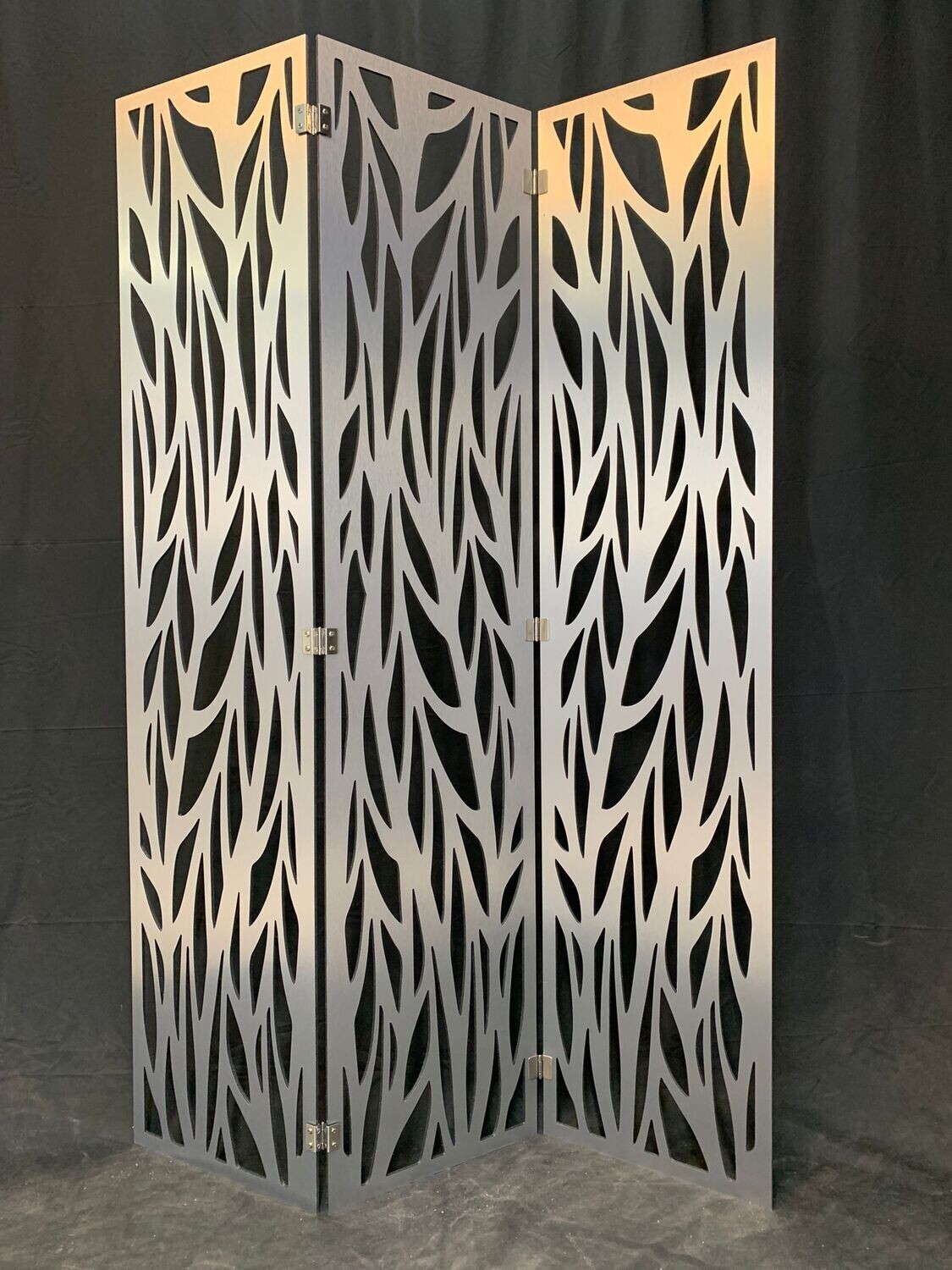 Rosemary Design Silver Room Divider Silver Aluminum Composite 3 Panels