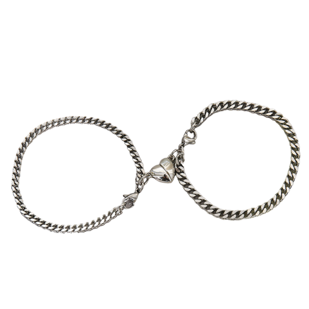 Laval Heart Magnet Bracelet Set