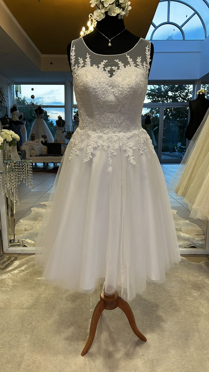 Brautkleid in Weiß 
Gr. 38