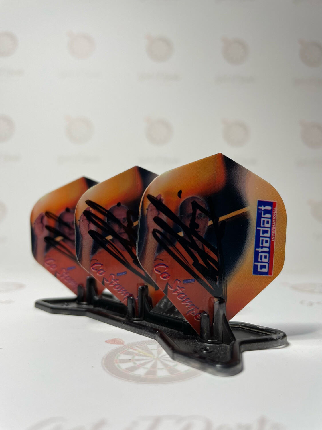 Co Stompe signed flights Datadart