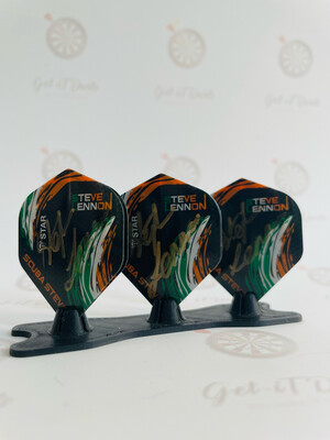 Steve Lennon signed flights 