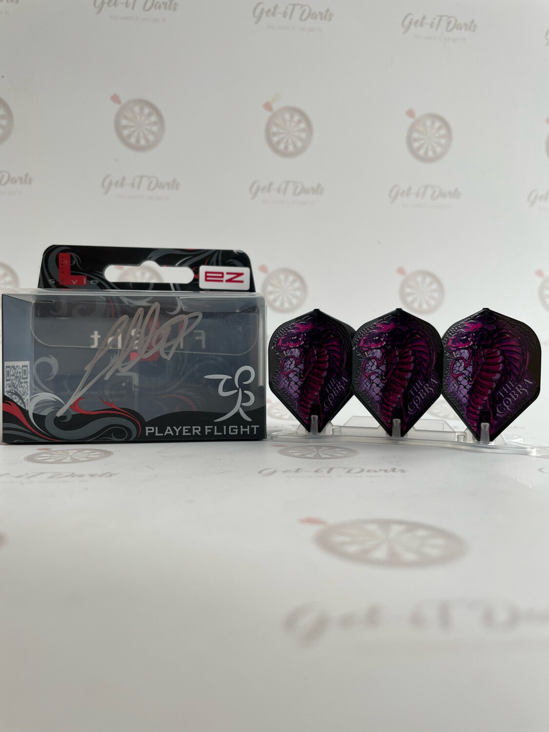 Jelle Klaasen L-Style flights purple Cobra