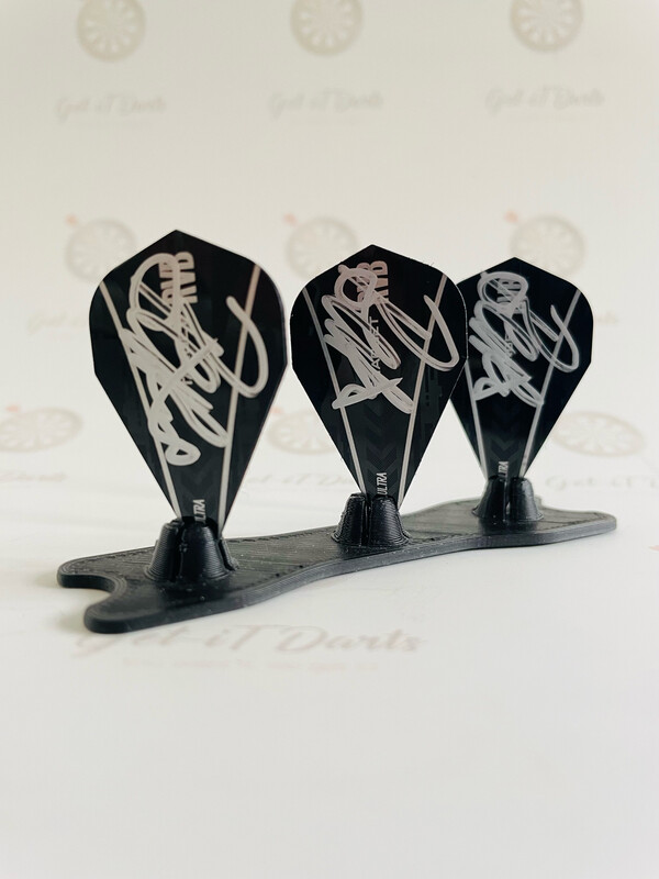 Signed Flights RvB Target Vapor Small Black
