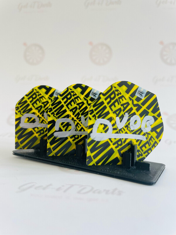 Dimitri van den Bergh Target Flights Yellow signed flights 