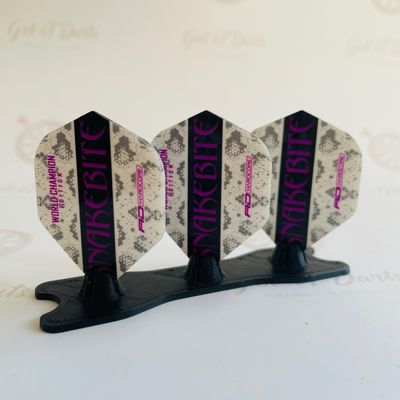 Peter Wright Flights Red Dragon