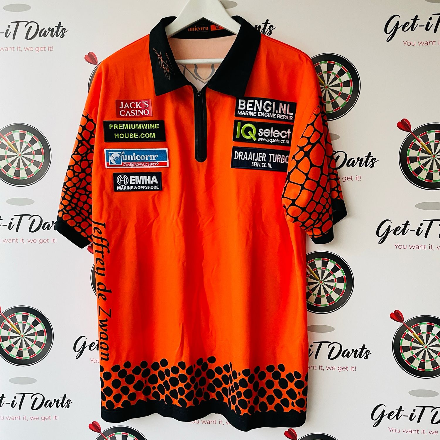 Jeffrey de Zwaan special. Interview shirt