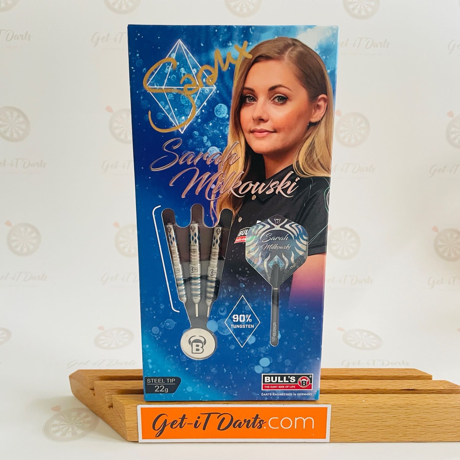 Bulls Darts Sarah Milkowski signed new boxed 