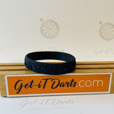 Richard Veenstra, rubber bracelet