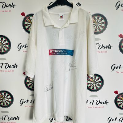 Shirt special, signed by 8 different players