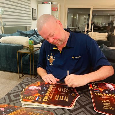 Raymond van Barneveld Ultimate Darts Card signed Raymond van Barneveld Ultimate Darts Card signed