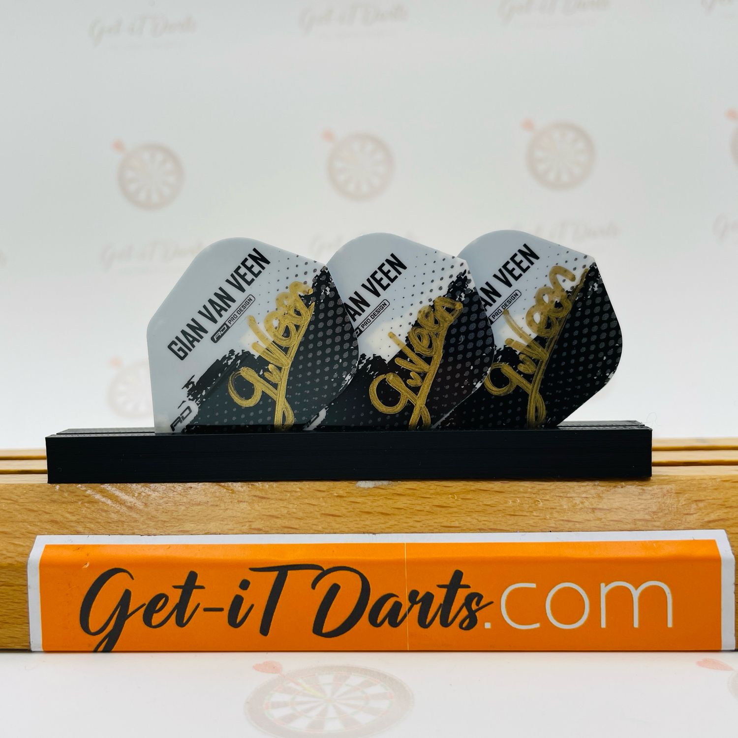 Gian van Veen signed Flights, dots