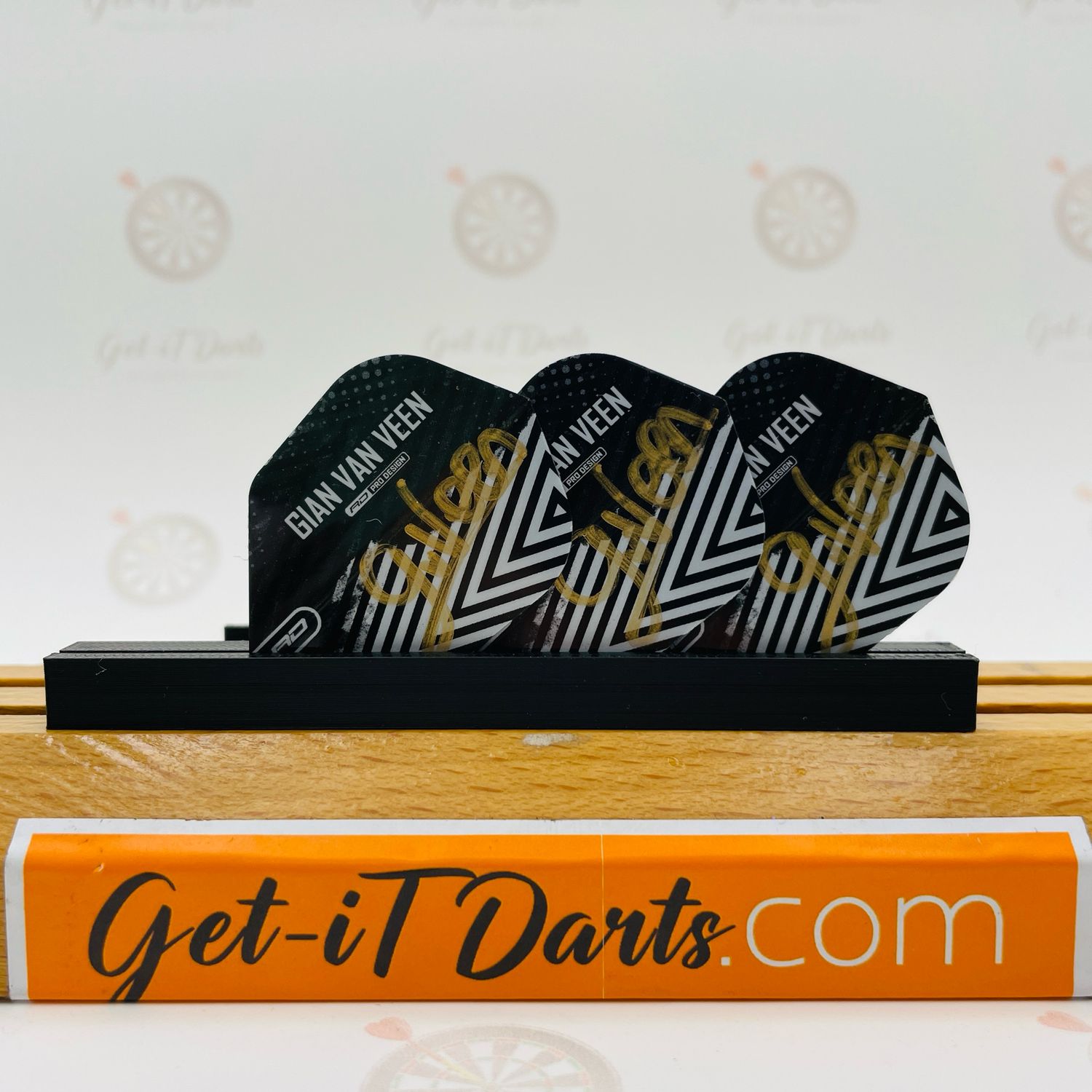 Gian van Veen signed Flights, stripe