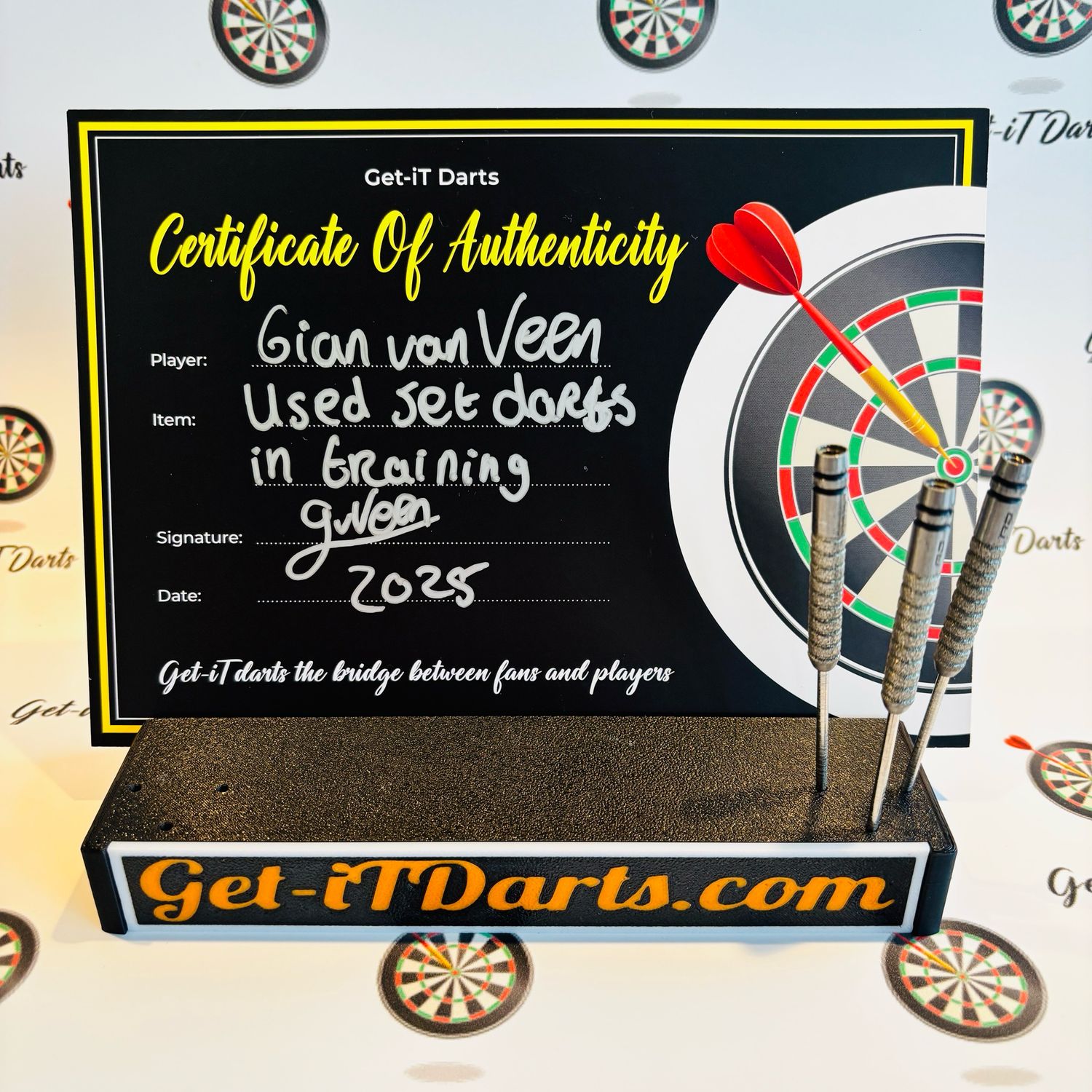Gian van Veen darts trainings set Gian van Veen darts trainings set