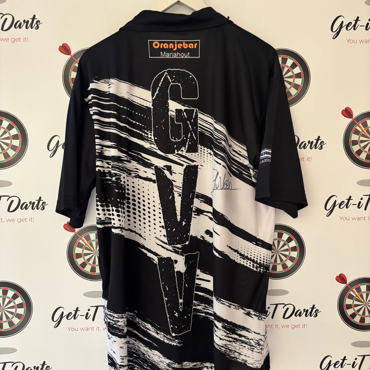 Gian van Veen, match used shirt, GSOD, vs Lisa Ashton Gian van Veen, match used shirt, GSOD, vs Lisa Ashton