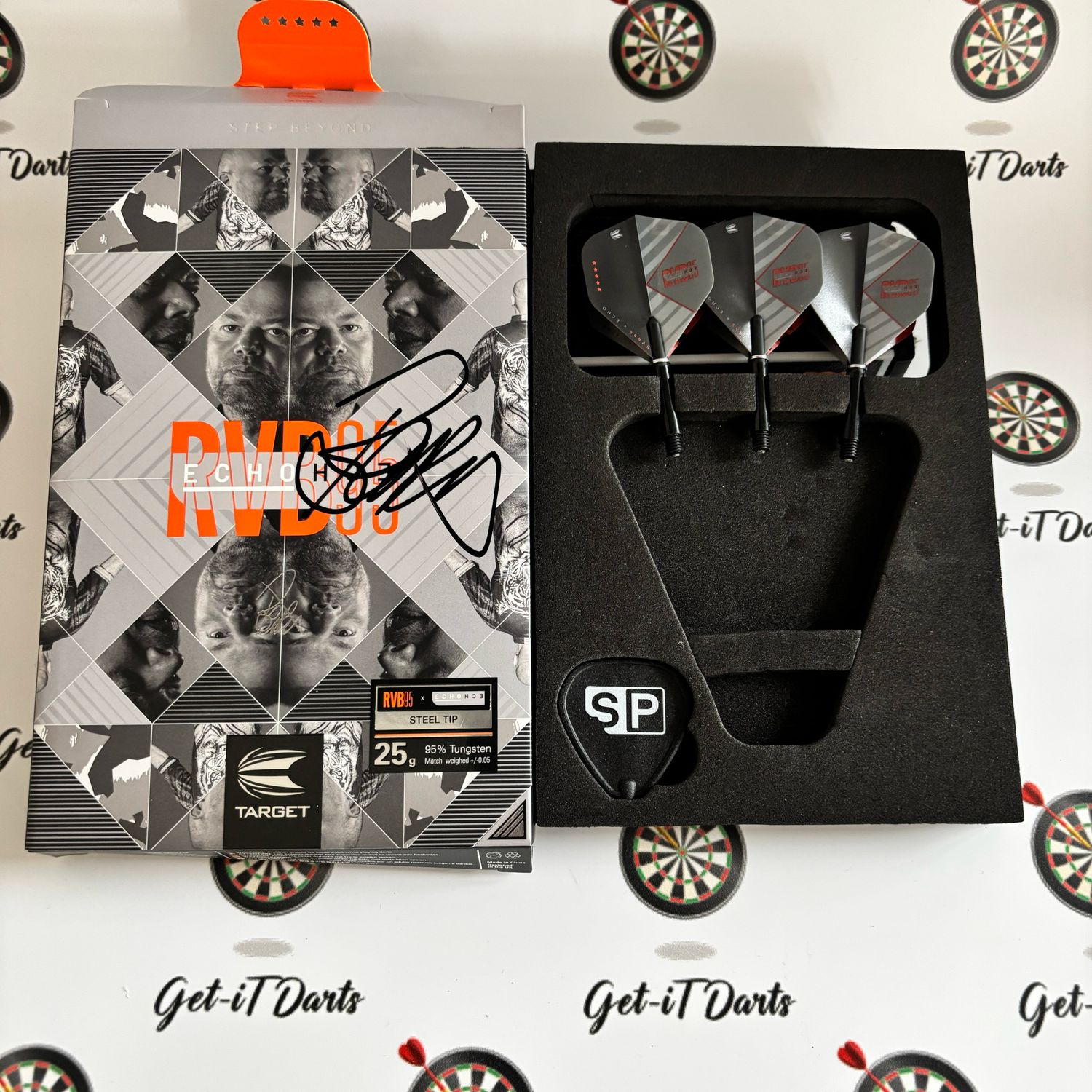 Raymond van Barneveld signed Darts Box 25 gram (no darts!!)