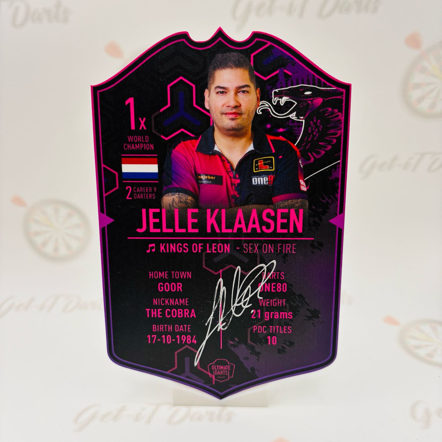 Ultimate Dart Card stand white