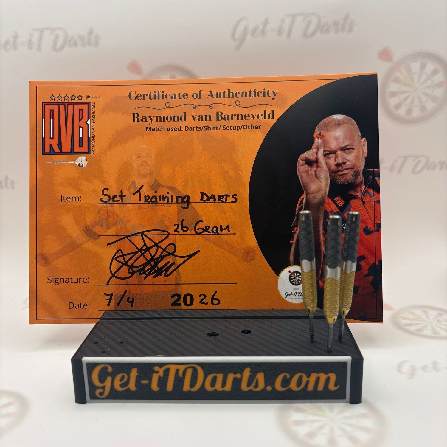 Raymond Van Barneveld, Training used darts