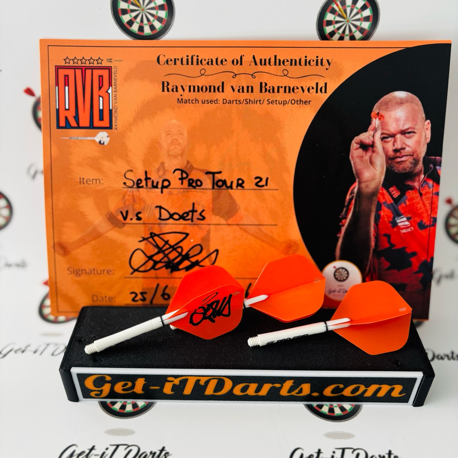 Raymond Van Barneveld set-up protour 21 versus Kevin Doets Raymond Van Barneveld set-up protour 21 versus Kevin Doets