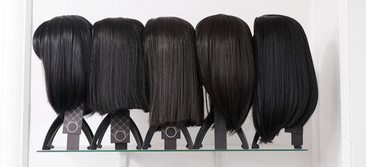 5X5  HD LACE FRONT STRAIGHT WIG MEDIUM