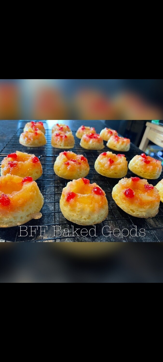 Mini Bundt Cakes (4 pack)