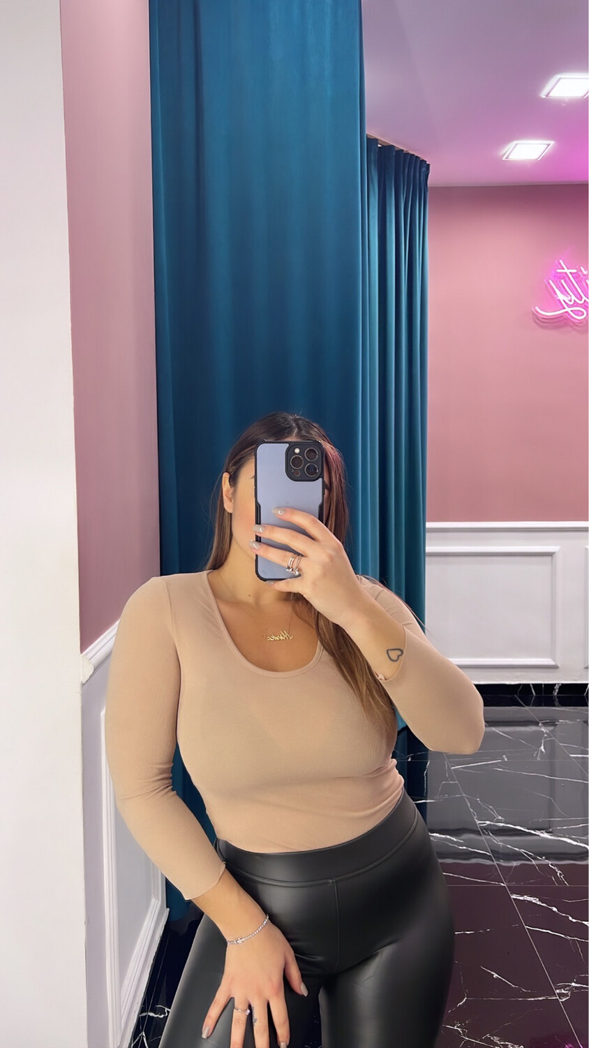 Maglia kim girocollo