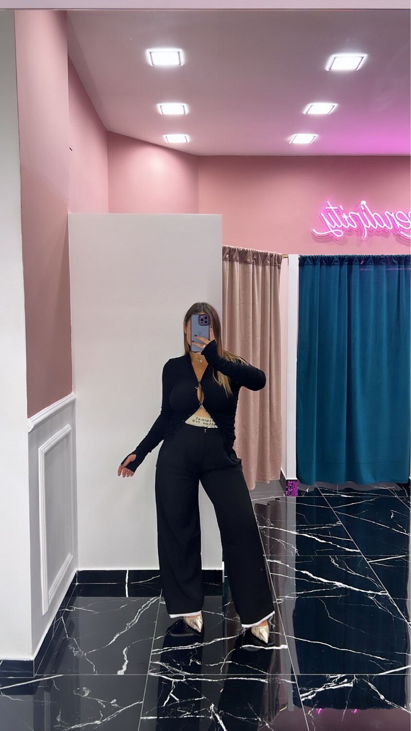 Pantalone Button