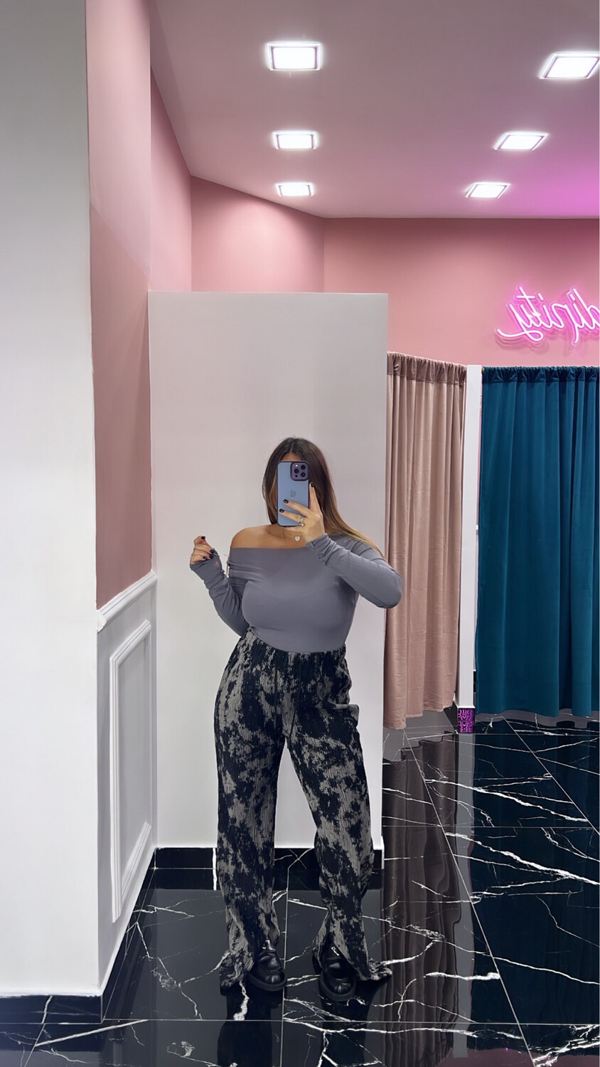 Pantalone costine macchia