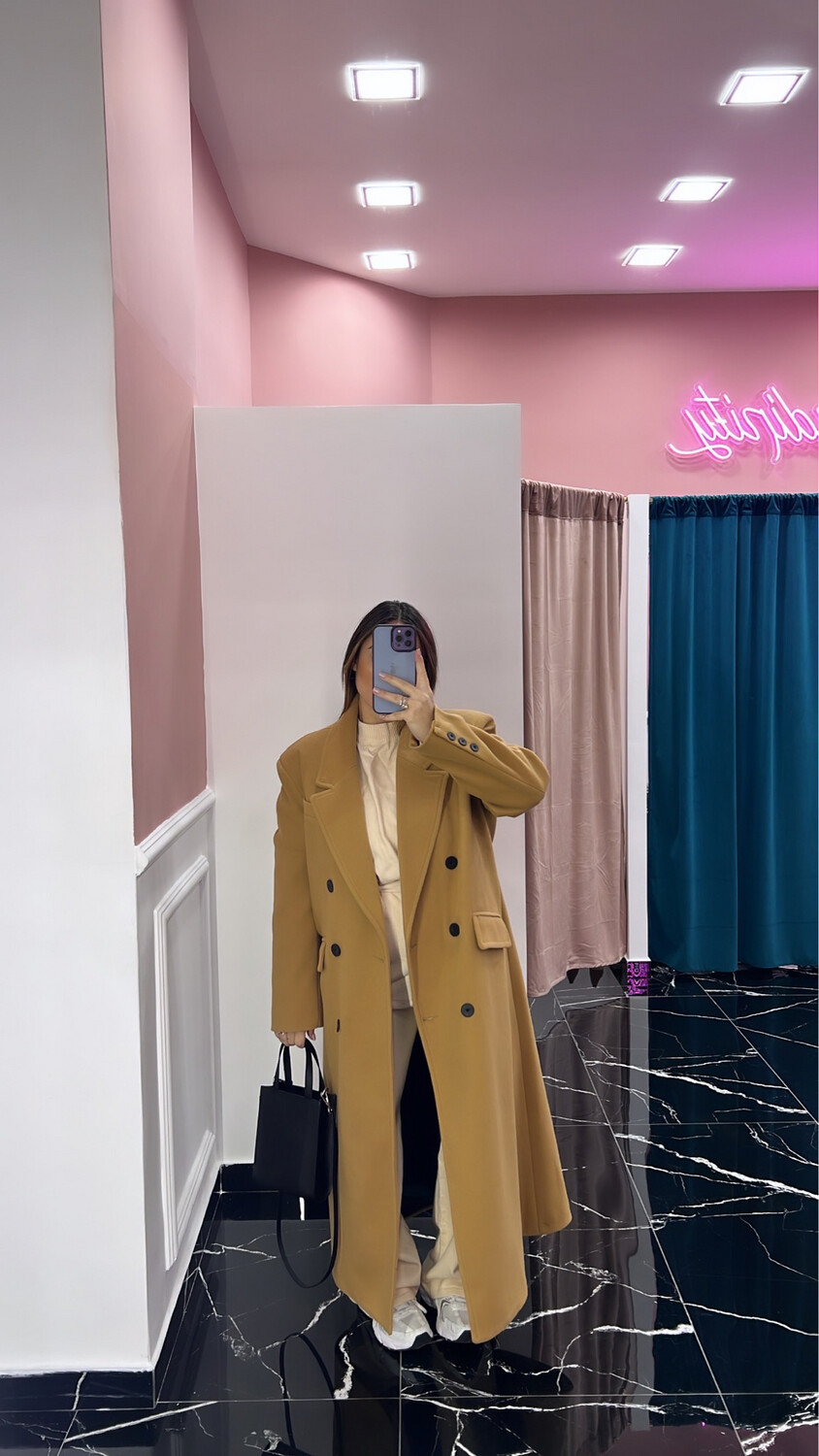COAT
